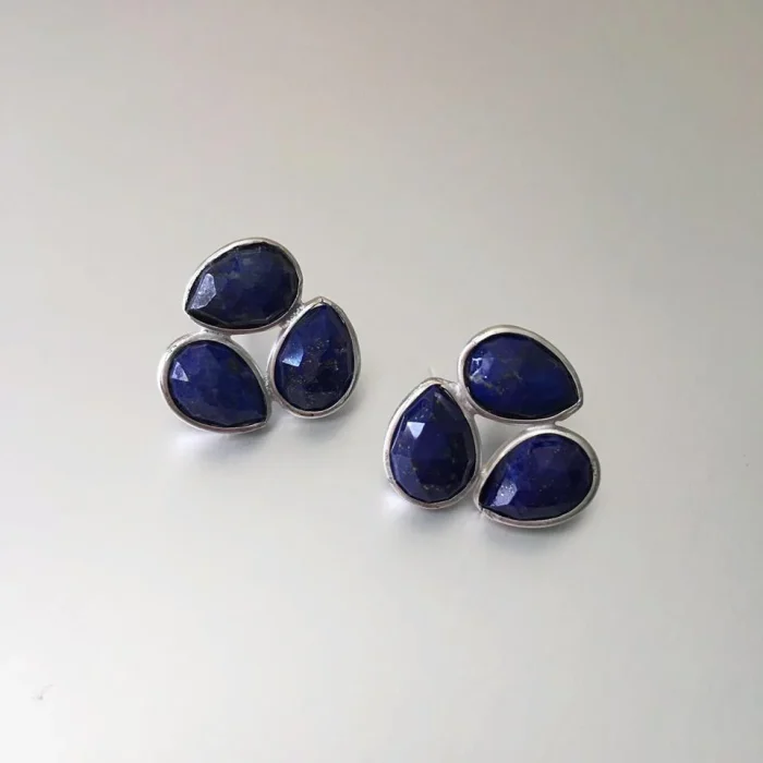 Elegant Blue Teardrop Cluster Earrings - Image 1