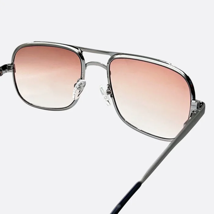 Stylish Gradient Aviator Sunglasses - Image 5