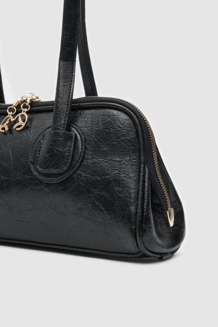Chic Faux Leather Handbag - Image 4