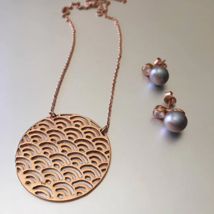 Elegant Geometric Rose Gold-Tone Pendant Necklace - Image 4
