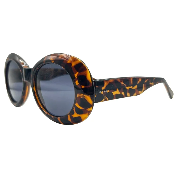 Stylish Tortoise Shell Sunglasses - Image 4