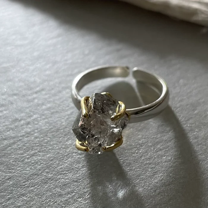 Elegant Crystal Halo Ring - Image 2