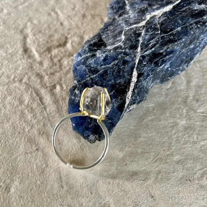 Elegant Crystal Halo Ring - Image 3
