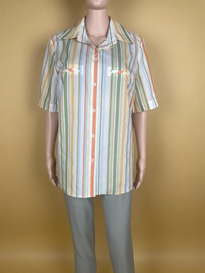 Elegant Striped Casual Shirt - Image 2
