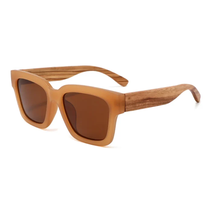 Elegant Eco-Friendly Sunglasses With Wooden Temples - Image 1