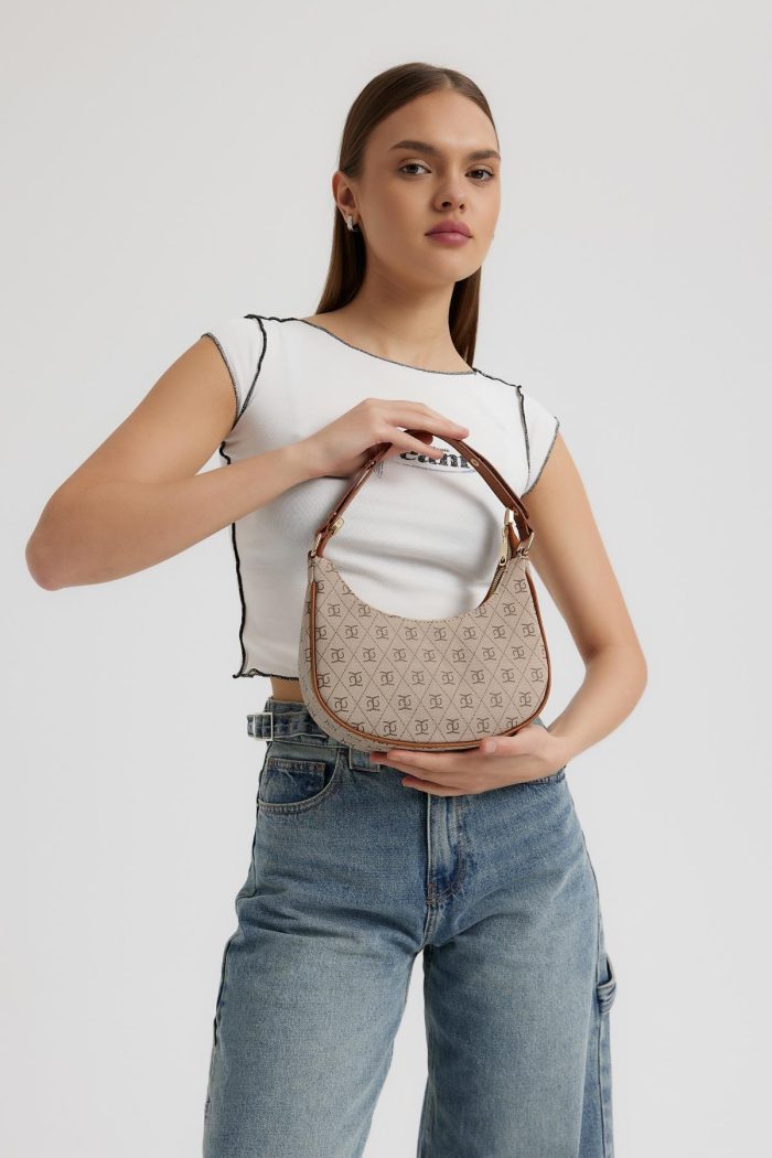 Chic Crescent Shoulder Bag - Image 7