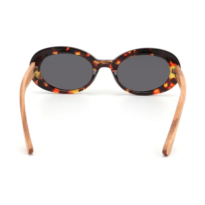 Stylish Oval Tortoiseshell Sunglasses With Wooden Temples - Image 3