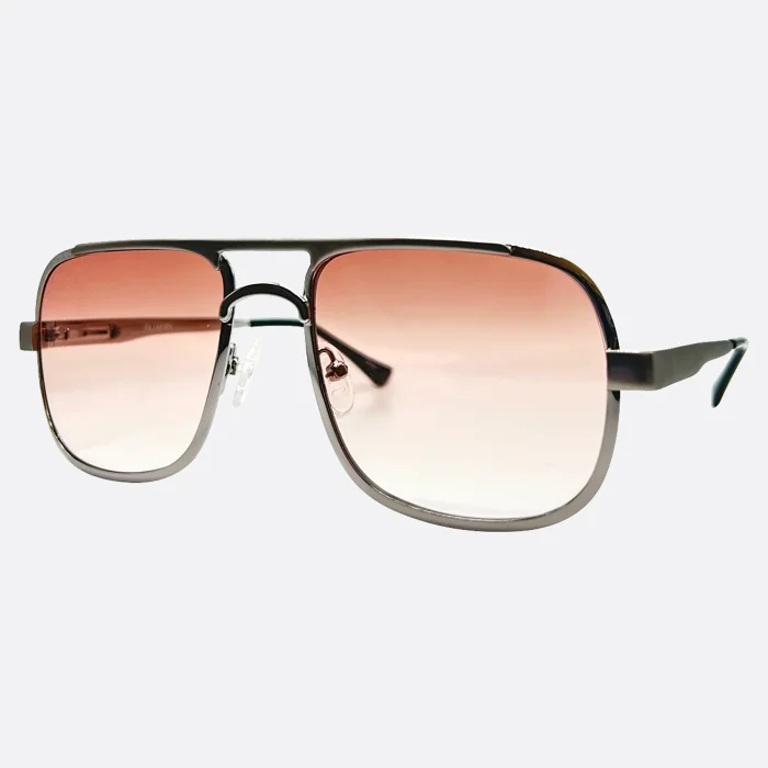 Stylish Gradient Aviator Sunglasses - Image 3